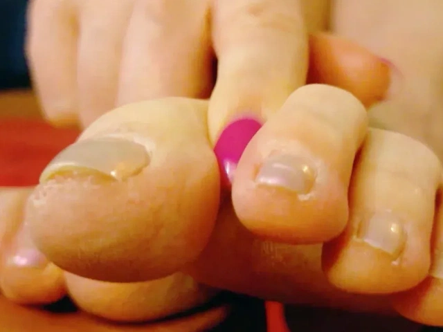 MILF met blote tenen van extreem dichtbij